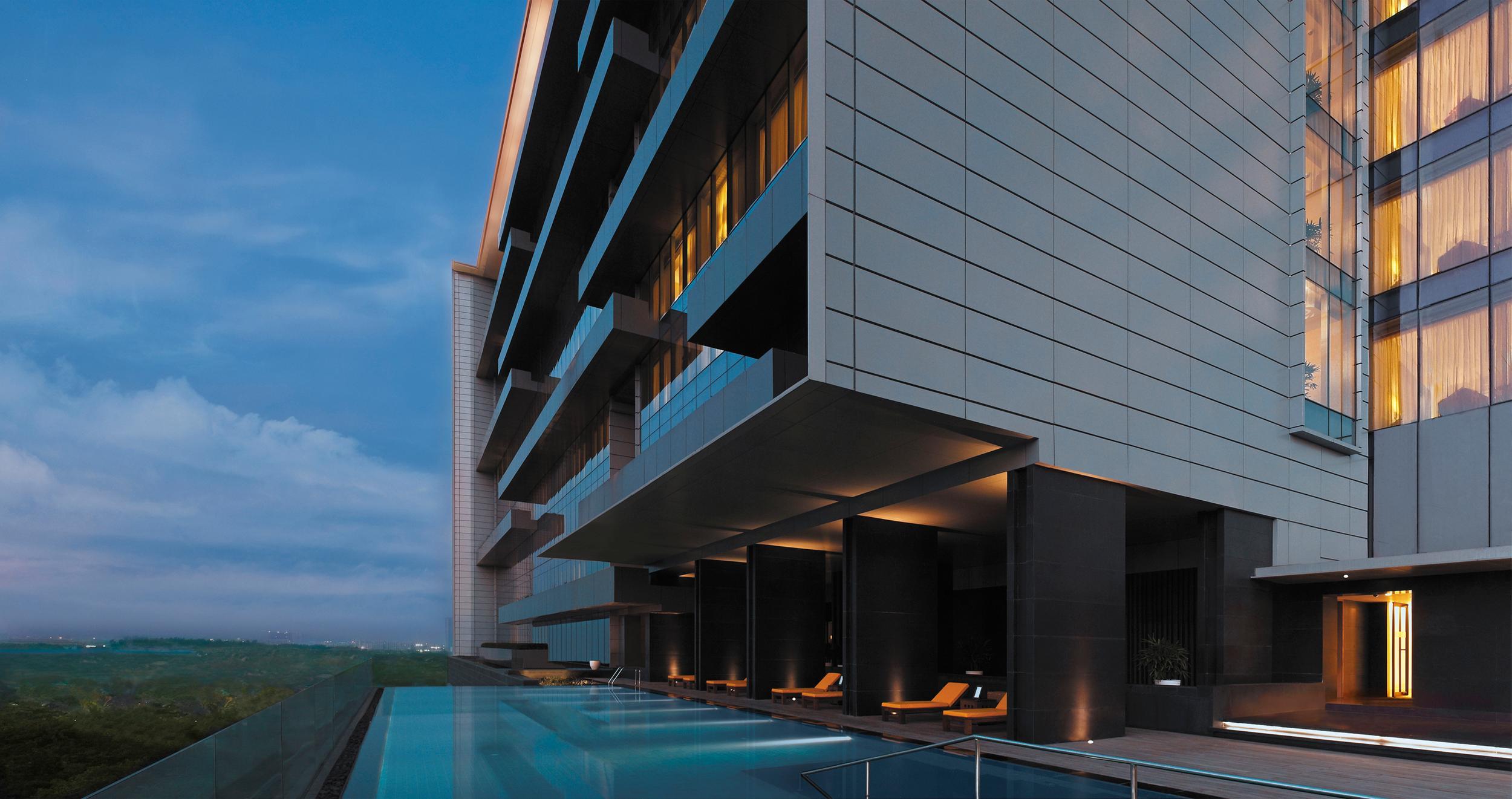 โรงแรมไทรเด็นท์ไฮเดอร์ราแบด ไฮเดอราบัด ภายนอก รูปภาพ The Ritz-Carlton, Chengdu