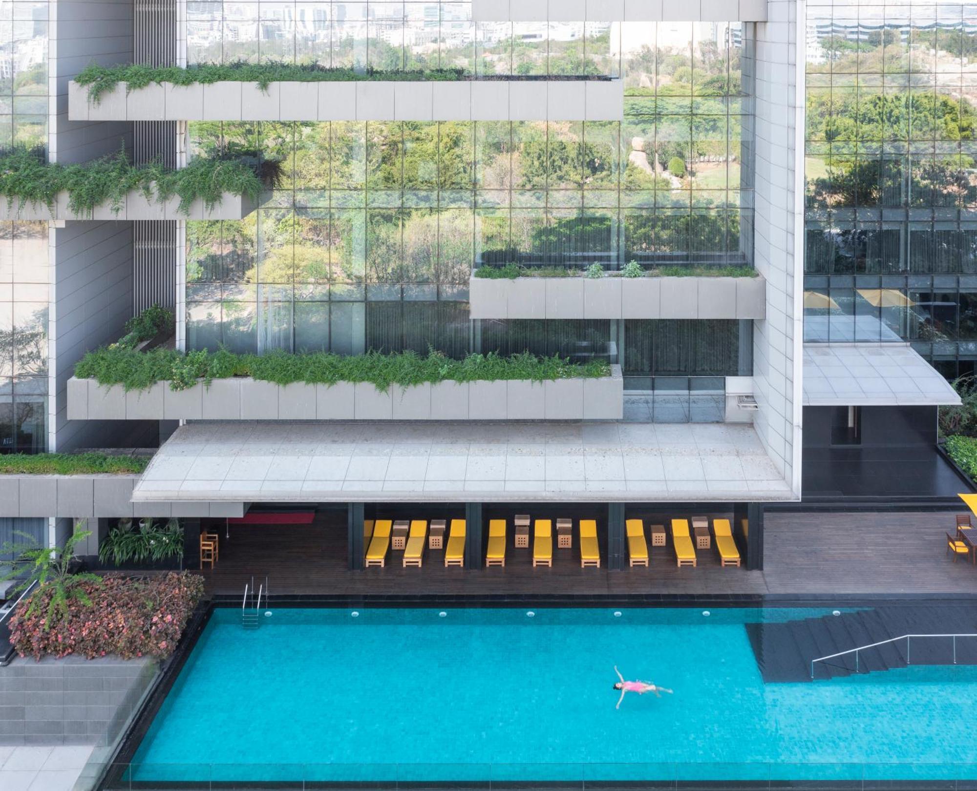 โรงแรมไทรเด็นท์ไฮเดอร์ราแบด ไฮเดอราบัด ภายนอก รูปภาพ The Park, Hyderabad